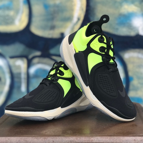 Nike Joyride CC3 Setter Comfortable Volt Sneakers - Picture 8 of 10